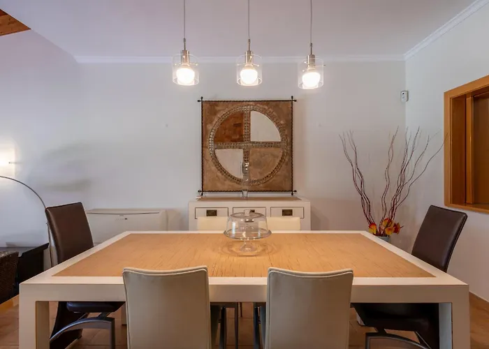 Vilamouratenis Monet By Sapvillas